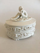 Bing & Grøndahl Art Nouveua Bonbonniere med dame, græshoppe, fisk, bille, snegl og firben Sigfried og Olga Wagner? - Danam Antik