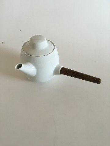 Bing & Grøndahl Henning Koppel Hvid Kaffekande med håndtag No 91A - Danam Antik