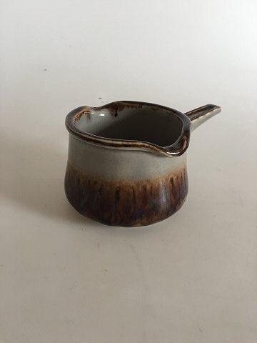 Bing & Grøndahl Stentøj. Mexico Saucekande med Håndtag No 311 - Danam Antik