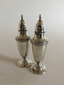 Et Sæt af To Strøbøsser i Sterling Sølv - Danam Antik