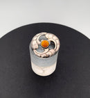 Broche sterling sølv med rav center i blad-ornamentik - Danam Antik