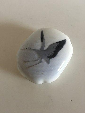 Royal Copenhagen Jugendstildose mit Kranich Nr. 21/8