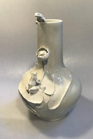 ロイヤルコペンハーゲン ブラン・ド・シン レリーフ花瓶 アーノルド・クロッグ・ウニカ