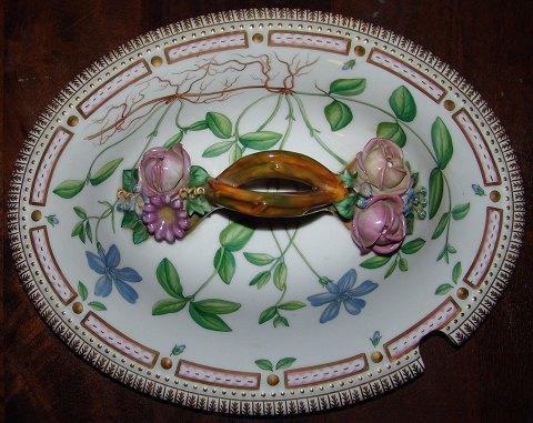 Royal Copenhagen Flora Danica Terrin No 3559 eller No 186 - Danam Antik