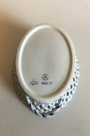 Royal Copenhagen Musselmalet Helblonde Oval Frugtskål med gennembrudt kant No 1057 - Danam Antik