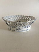 Royal Copenhagen Musselmalet Riflet Oval Frugtskål med Gennembrudt Kant No 1057 - Danam Antik