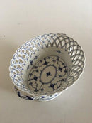 Royal Copenhagen Musselmalet Riflet Oval Frugtskål med Gennembrudt Kant No 1057 - Danam Antik