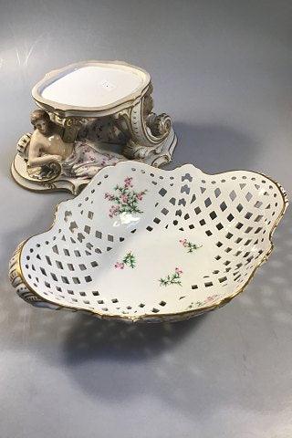 Royal Copenhagen Saksisk Blomst Gennembrudt To-delt Opsats No 1764 - Danam Antik