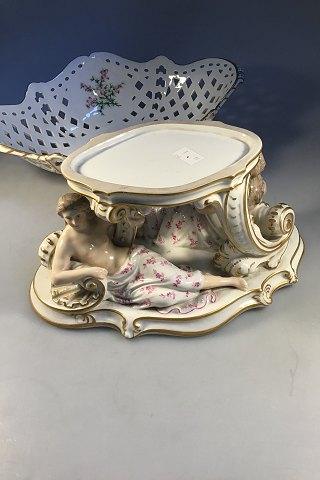 Royal Copenhagen Saksisk Blomst Gennembrudt To-delt Opsats No 1764 - Danam Antik