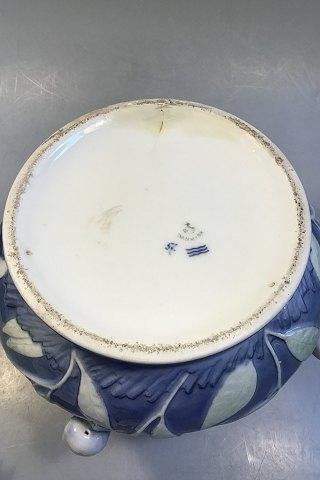 Royal Copenhagen Skjuler/Cachepot med snegle i relief (1894-1900) - Danam Antik