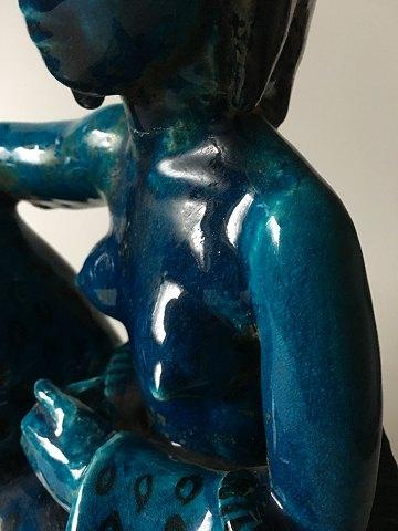 Royal Copenhagen Stentøjsfigur af ung Kvinde af Helge Christofersen - Danam Antik