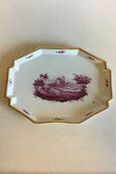 Royal Copenhagen Tete á Tete Kaffeservice med Mørk Rosa dekoration i overglasur. Består af Fad, Kaffekande, Flødekande, Sukkerskål og en kop - Danam Antik