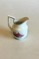 Royal Copenhagen Tete á Tete Kaffeservice med Mørk Rosa dekoration i overglasur. Består af Fad, Kaffekande, Flødekande, Sukkerskål og en kop - Danam Antik