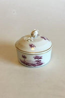 Royal Copenhagen Tete á Tete Kaffeservice med Mørk Rosa dekoration i overglasur. Består af Fad, Kaffekande, Flødekande, Sukkerskål og en kop - Danam Antik