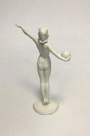 Schaubach Kunst Bisquitfigur af Kvindelig Volleyboldspiller. Signeret K. Steiner - Danam Antik